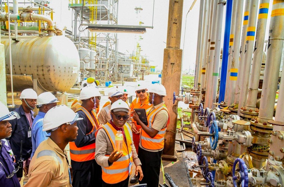 Policy & Law / Oil & Gas